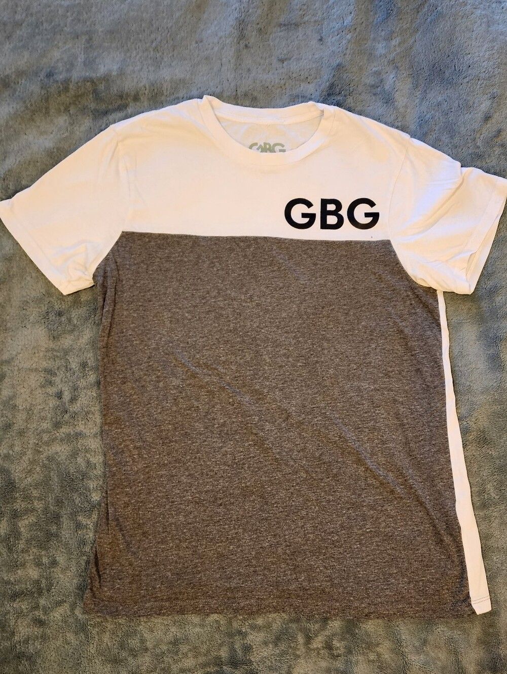 GBG Los Angeles Men's Colorblock Logo T-Shirt.